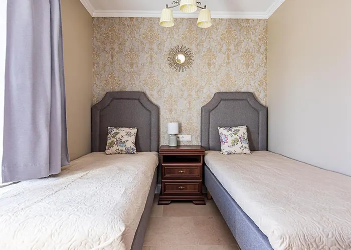 Sakura_inn * Palanga